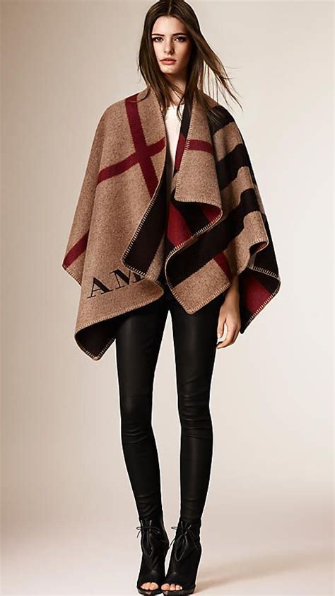 cape burberry femme|burberry capes and ponchos.